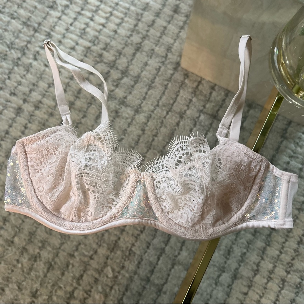 Victorias Secret sequin White Lace Bra